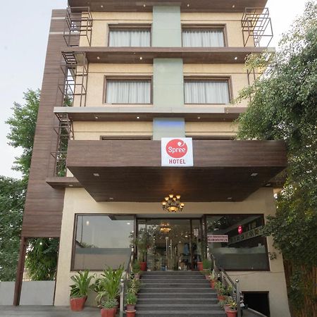 Spree Hotel Agra - Walking Distance To Tajmahal Extérieur photo