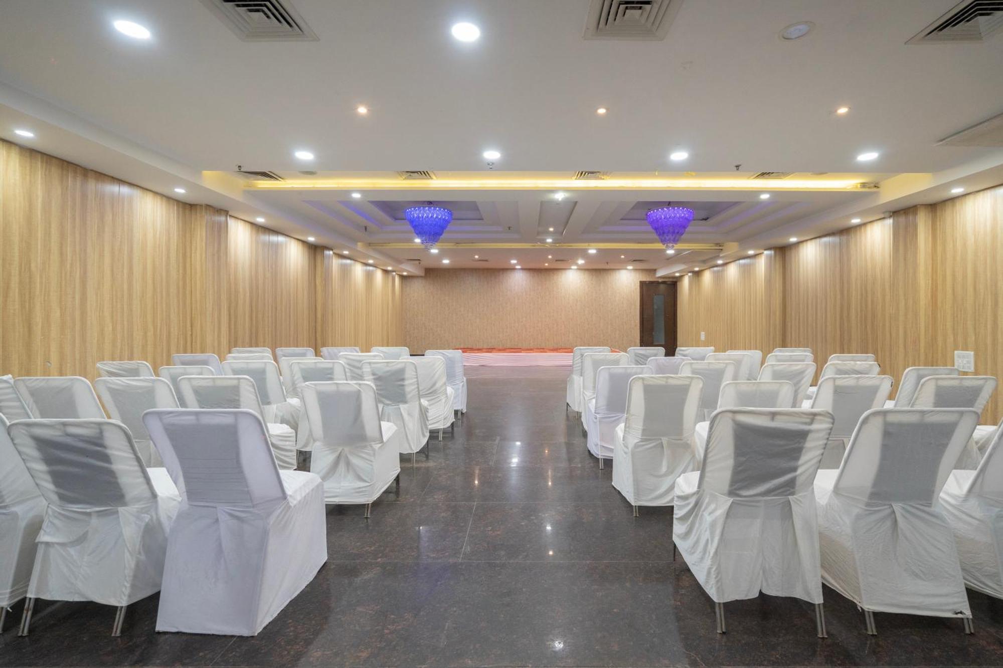 Spree Hotel Agra - Walking Distance To Tajmahal Extérieur photo