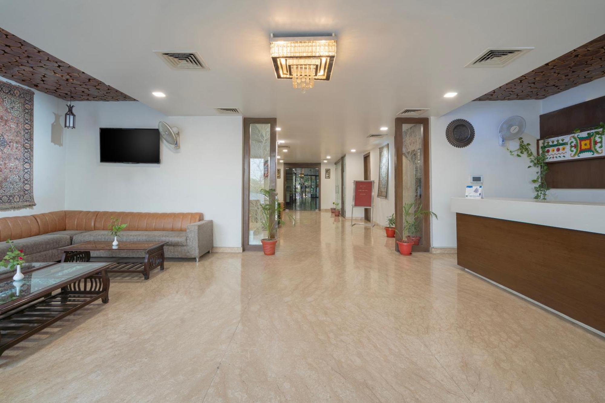 Spree Hotel Agra - Walking Distance To Tajmahal Extérieur photo